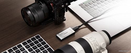 картинка Накопитель SSD Kingston 1ТB SXS2000/1000G