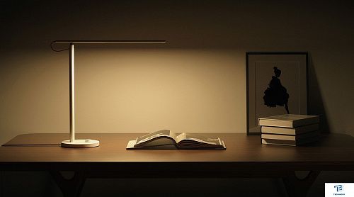 картинка Умная настольная лампа Xiaomi Mi LED Desk Lamp 1S MUE4105GL