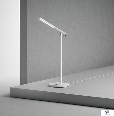 картинка Умная настольная лампа Xiaomi Mi LED Desk Lamp 1S MUE4105GL