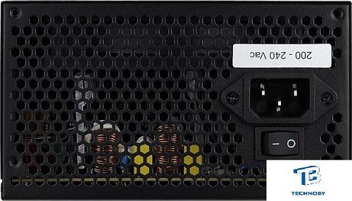 картинка Блок питания AeroCool VX-750 Plus RGB