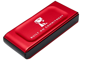 картинка Внешний SSD Kingston 1ТB SXS1000R/1000GA